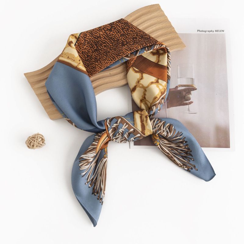 Elegant Silk Scarf Spring Matching Shirt Elegant Silk Scarf Spring Matching Shirt